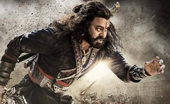 A lavish underwater diving stunt in Syeraa