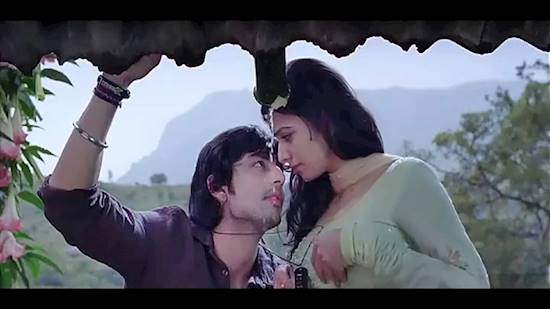 550px x 309px - Watch Baarish - Yaariyan - Heart touching song | Himansh Kohli Rakul Preet  - Box Office Gallery