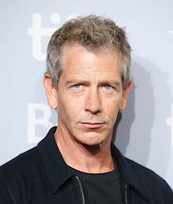 Photo of Ben Mendelsohn