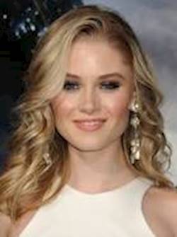 Photo of Virginia Gardner