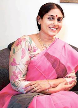 Photo of Saranya Ponvannan