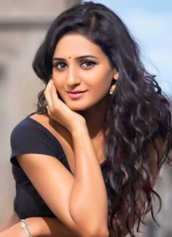 Photo of Shakti Mohan