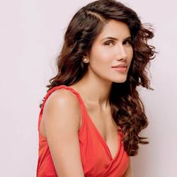 Photo of Sonnalli Seygall