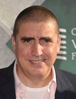 Photo of Alfred Molina