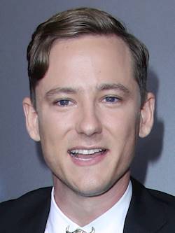 Photo of Lewis Pullman