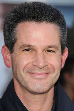 Photo of Simon Kinberg