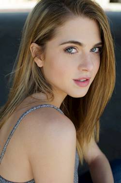 Photo of Anne Winters