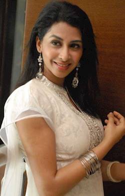 Photo of Gayatri Iyer (Gayatri Ganjawala)