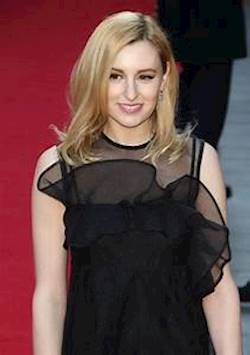 Photo of Laura Carmichael