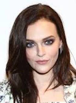 Photo of Madeline Brewer