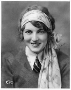 Photo of Elsie Mackay