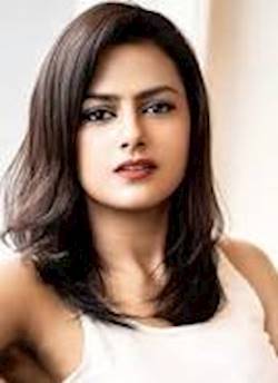 Photo of Shraddha Srinath