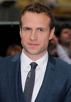 Photo of Rafe Spall