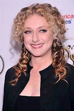 Photo of Carol Kane