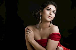 Sonarika bhadoria latest HD photos gallery