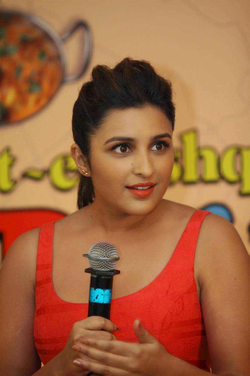 Parineeti Chopra Sexy Cleavage and Legs Show In Red Dress - Box Office  Gallery