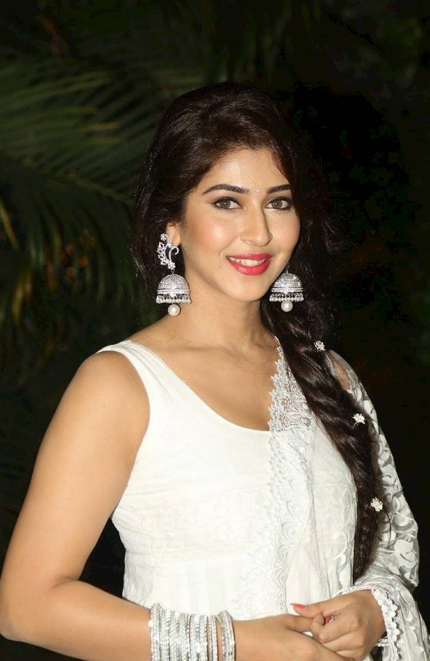 Sonarika Bhadoria Latest photos gallery - Box Office Gallery